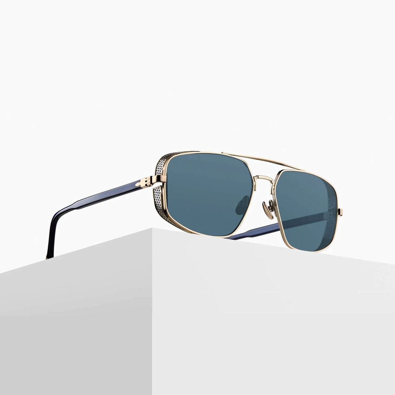 Солнцезащитные очки Matsuda